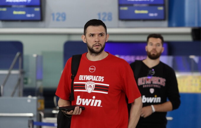 K.Papanikolaou prieš kauniečius nežais