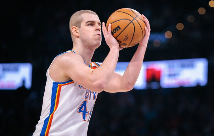 N.Topičius pagaliau žengė ant NBA parketo (Scanpix nuotr.)