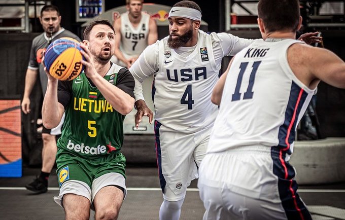 Lietuviai pirmąją atrankos dieną patyrė vieną nesėkmę  (FIBA nuotr.)