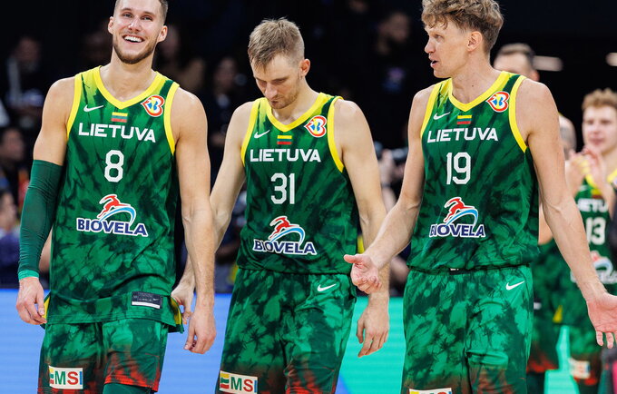Lietuviai darbą dar tik įpusėjo (BNS nuotr.)