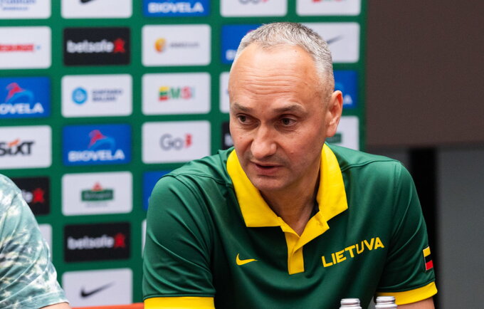 M.Balčiūnas pristatė tikslus (BNS nuotr.)