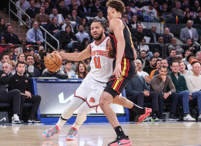 J.Brunsonas nusprendė rezultatyviausio NBA sezono mačo baigtį (Scanpix nuotr.)