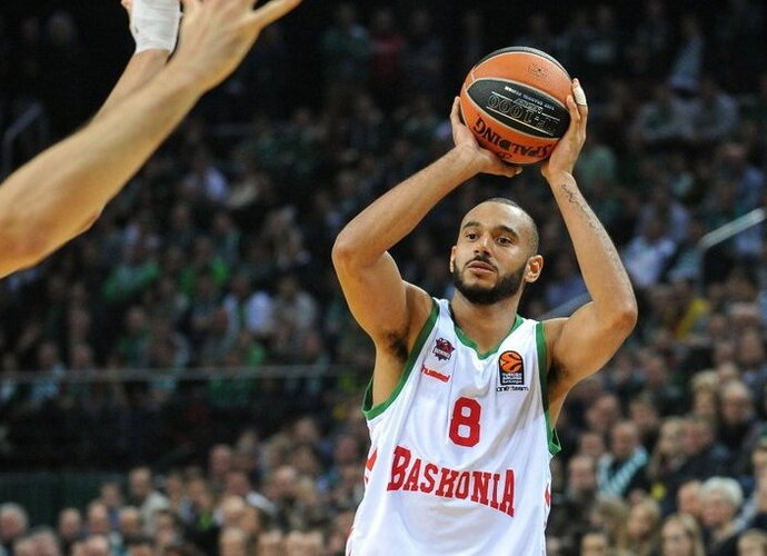 A.Hanga pravers NBA duris (Fotodiena.lt)
