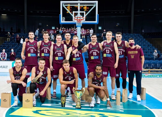 „Lietkabelis“ laimėjo taurę (www.kavolelis.lt)