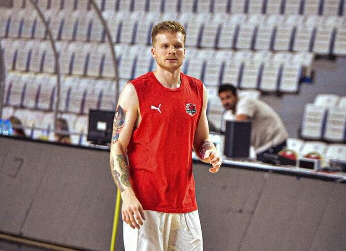 K.Žemaitis pelnė 9 taškus