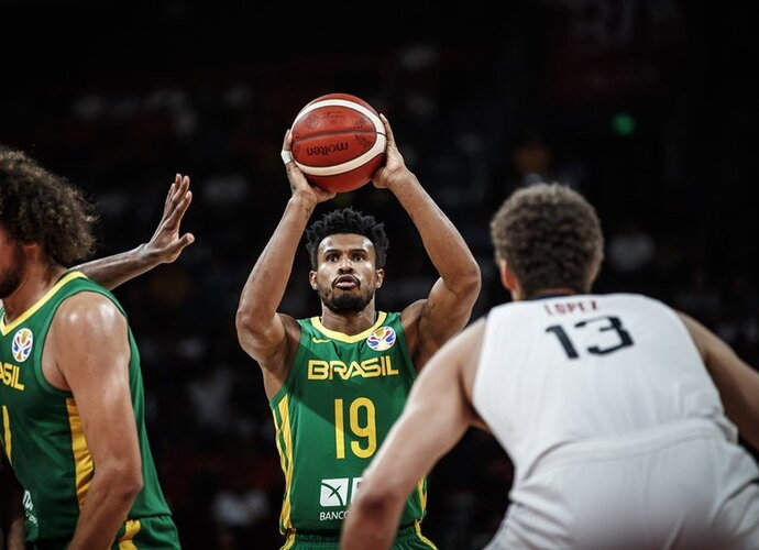 L.Barbosa įveikė ligą (FIBA nuotr.)