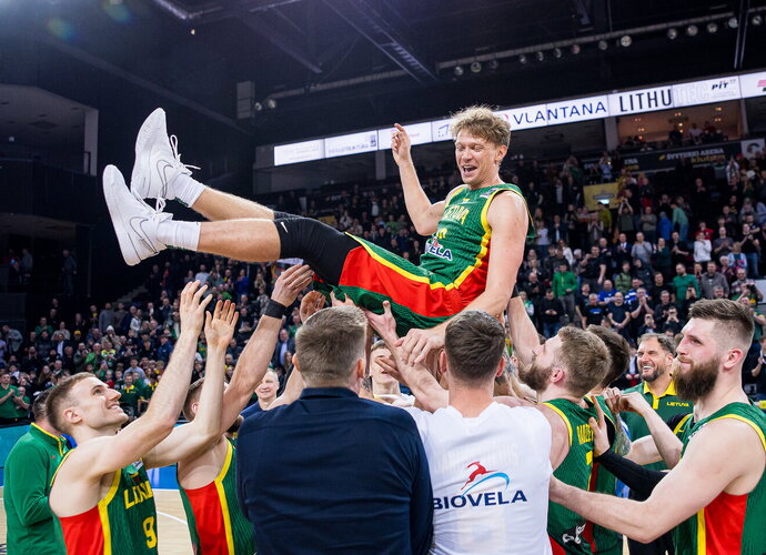 M.Kuzminskas puikiai prisimena paskutinį lietuvių medalį (R.Lukoševičiaus nuotr.)