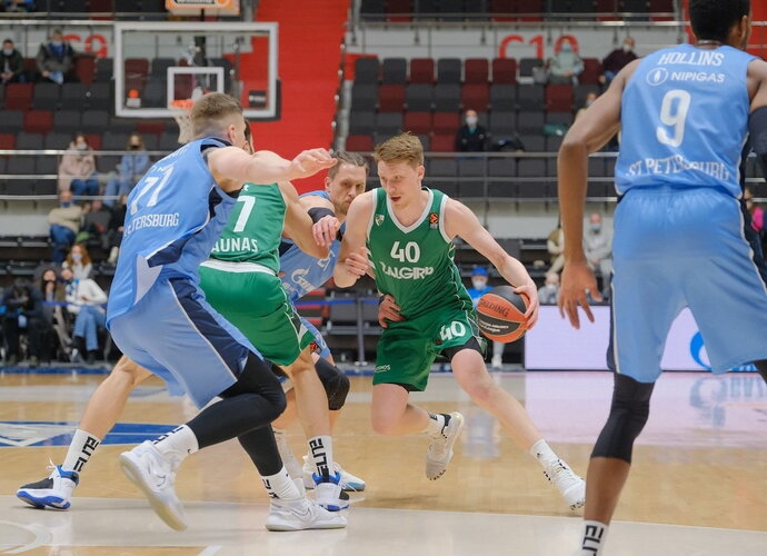 M.Grigonis buvo gerokai pristabdytas (Euroleague.net)