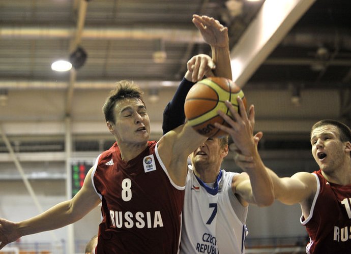 I.Viktorovas keliauja į Žemutinį Naugardą (FIBA Europe nuotr.)