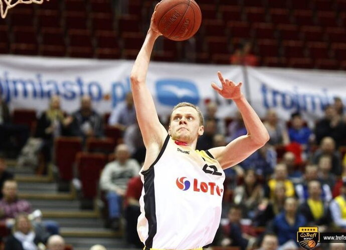E.Bendžius pelnė 12 taškų 