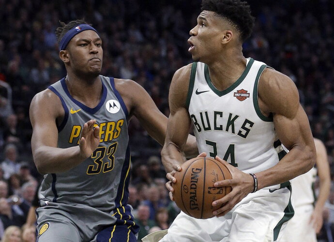 G.Antetokounmpo ir kompanija žais Paryžiuje (Scanpix nuotr.)
