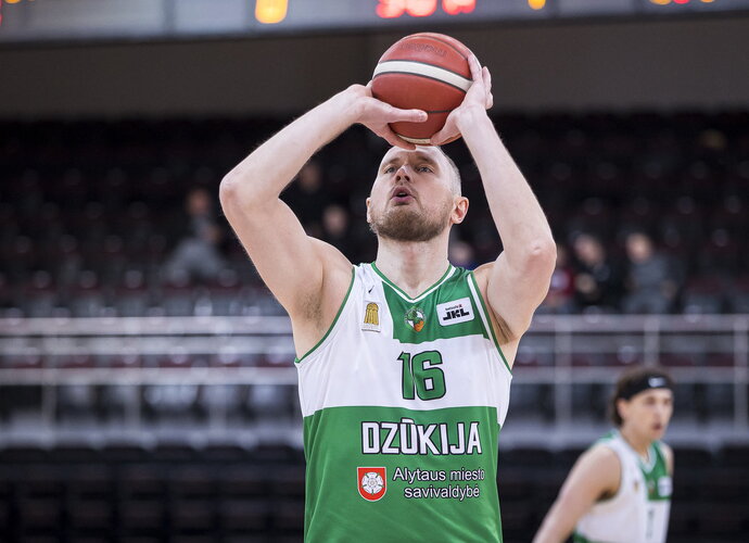 A.Lapeta žais Taivane (LKL nuotr.)