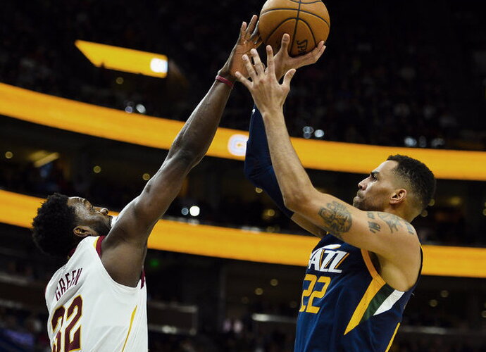T.Sefolosha ir vėl kenčia dėl traumų (Scanpix nuotr.)