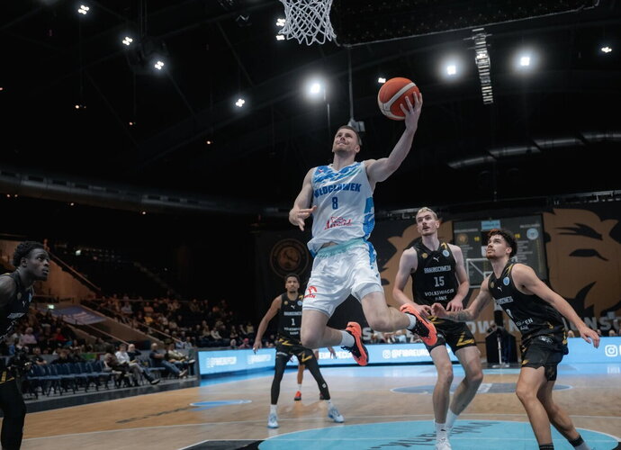 J.Furmanavičius pelnė porą taškų (FIBA nuotr.)