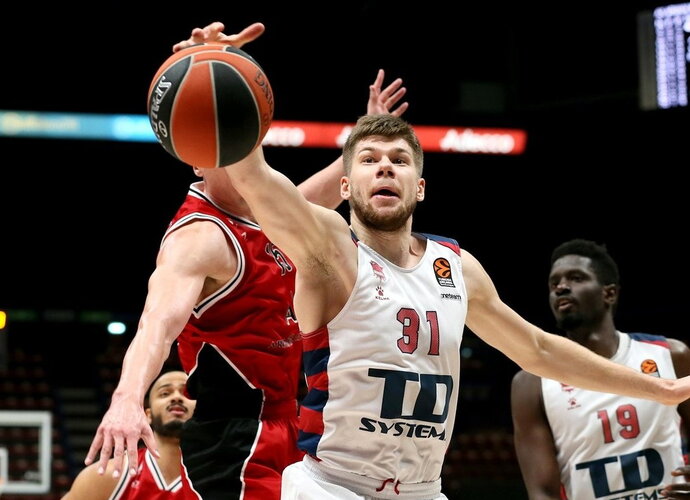 R.Giedraitis surinko 19 naudingumo balų (Euroleague.net nuotr.)