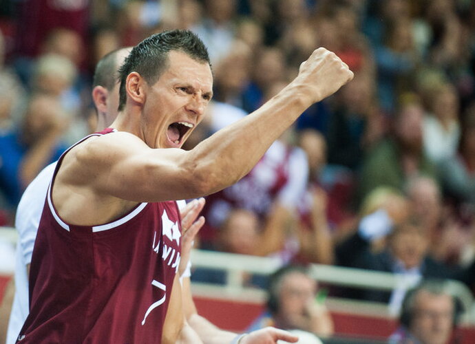 Latviai pergalingai pradėjo Europos čempionatą (Fotodiena.lt)