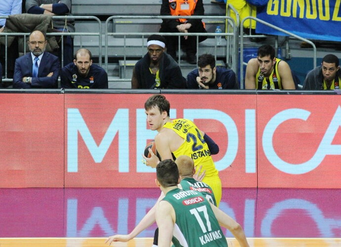 J.Vesely praleis mačą Milane (“Twitter“ nuotr.)