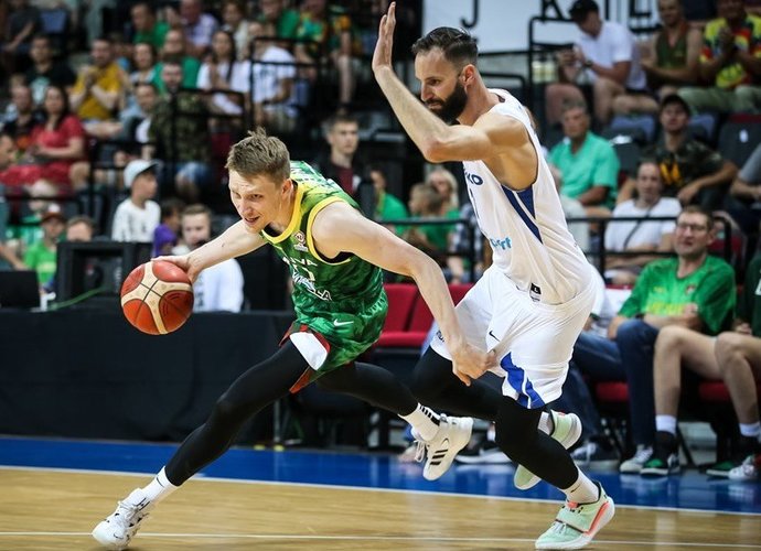 M.Grigonis itin domina Valensijos komandą (FIBA nuotr.)