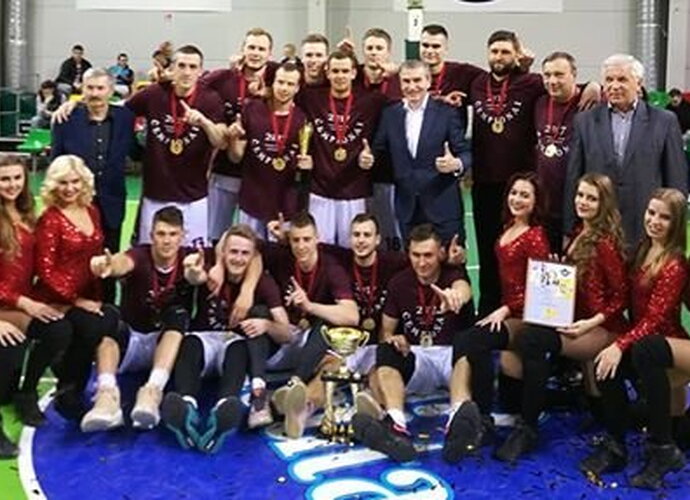 VDU tapo čempione ir vėl