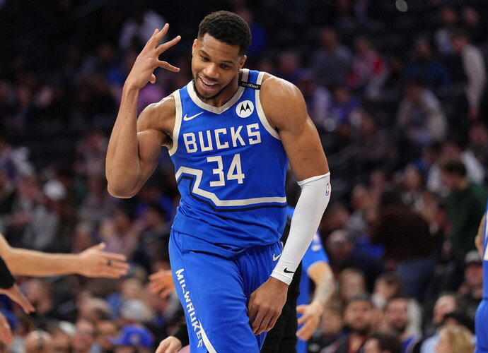 G.Antetokounmpo surengė kosminį pasirodymą (Scanpix nuotr.)