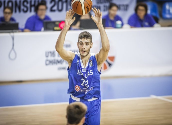 L.Mantzoukas gali atsidurti Pirėjo klube (FIBA Europe nuotr.)