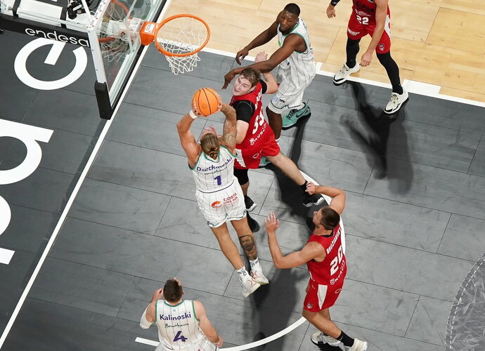 D.Osetkowskis pelnė 19 taškų