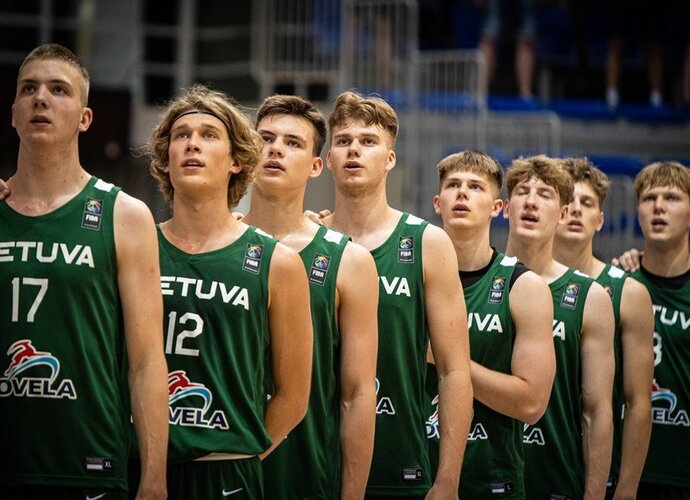 Aiškūs jaunimo rinktinių treneriai (FIBA Europe nuotr.)