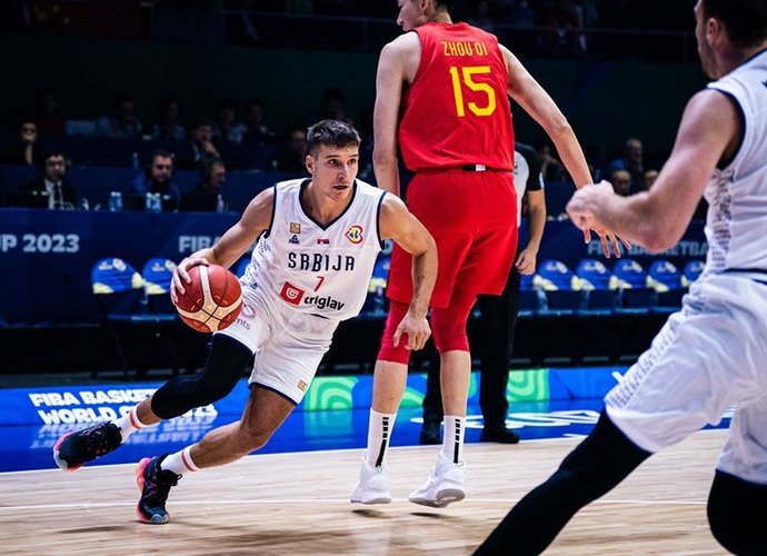 Serbai pasiekė lengvą pergalę (FIBA nuotr.)