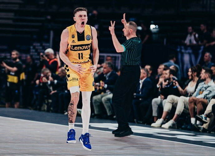 K.Guy'us sudomino Eurolygos čempionus (FIBA nuotr.)