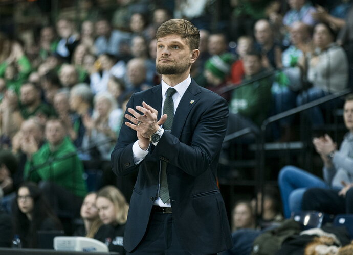 T.Sabonis turėjo už ką padėkoti K.Maksvyčiui (Žalgirio nuotr.)