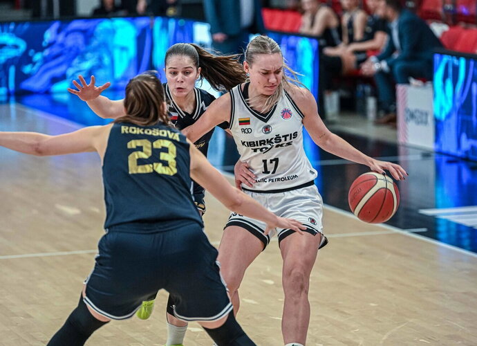 G.Meškonytė buvo viena „Kibirkšties“ dviženklininkių (FIBA nuotr.)