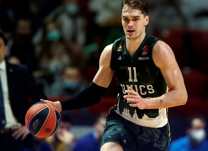 M.Hezonja kūrė turo epizodą (Euroleague.net)