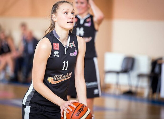 G.Meškonytė vedė 20-metes į pergalę (Foto: Augustas Didžgalvis)