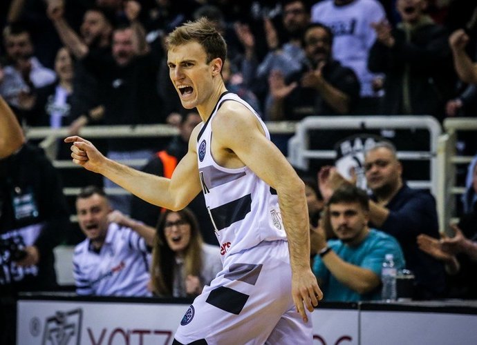 L.Beliauskas keliasi į Lenkiją (FIBA Europe nuotr.)