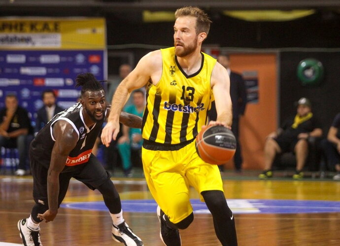 M.Gecevičius įmetė vos 3 taškus