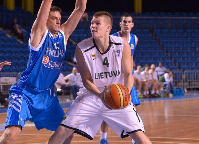 Ž.Riauka keliasi žaisti į Daniją (FIBA Europe nuotr.)