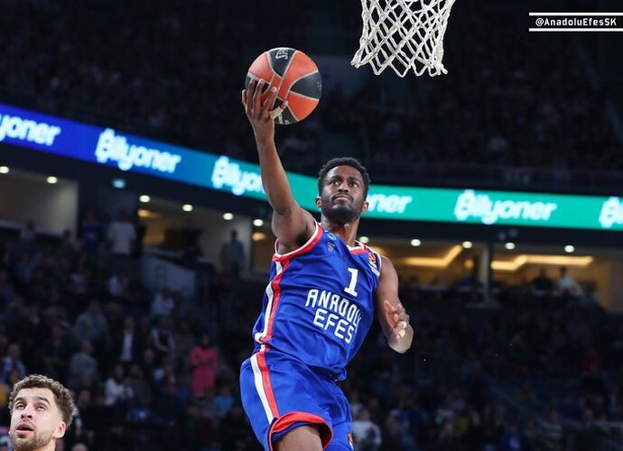 R.Beaubois tapo mačo MVP