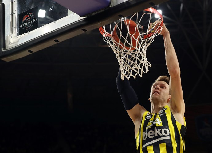 J.Vesely jau gali žaisti (Scanpix nuotr.)