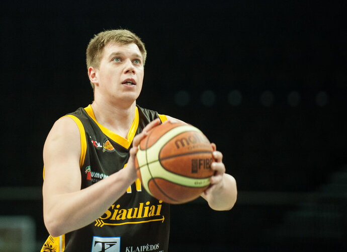 J.Jucikas domina pajėgiausias LKL komandas (Fotodiena.lt)