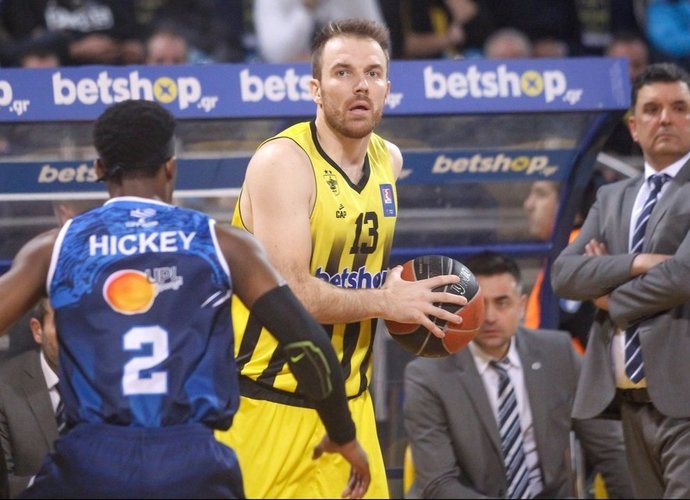 M.Gecevičius pelnė 2 taškus