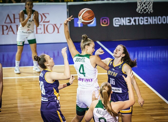 J.Jocytė dalino ir tokius perdavimus (FIBA Europe nuotr.)