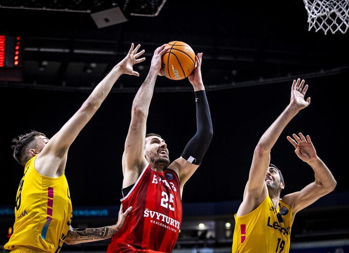 I.Buva bandė traukti vilniečius pirmajame kėlinyje (FIBA Europe nuotr.)