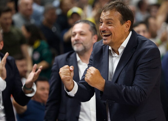 E.Atamanas metė iššūkį NBA čempionams (Scanpix nuotr.)