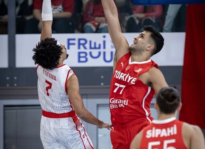 S.Fofana buvo ryškiausias tarp šveicarų (FIBA nuotr.)