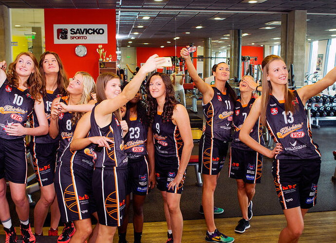 LMKL čempionės pateko į fotografo rankas (Foto: Augustas Didžgalvis)