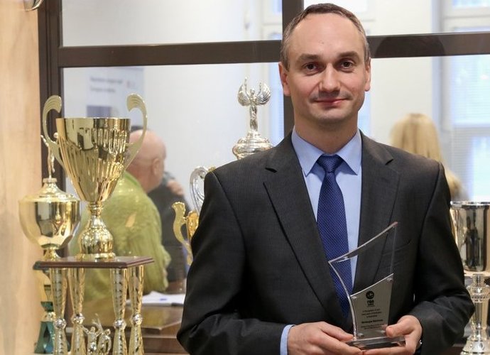 M.Balčiūnas gavo FIBA apdovanojimą (LSU nuotr.)