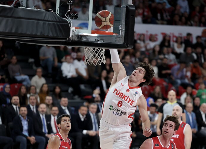 C.Osmanas pelnė 21 tašką (FIBA nuotr.)