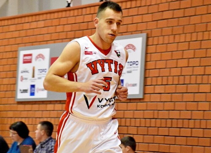 E.Stanionis liko be darbo