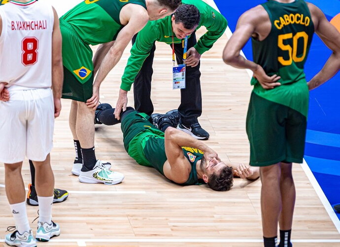 R.Neto čempionate nebežais (FIBA nuotr.)