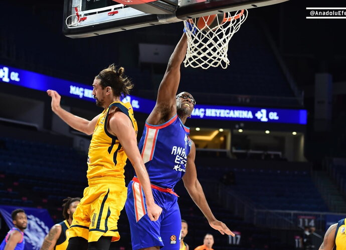 „Anadolu Efes“ neturėjo jokio vargo